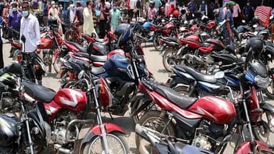 মোটরসাইকেল ওপর কর: রাজস্ব নাকি নিম্ন-মধ্যবিত্তের ওপর বাড়তি চাপ? image