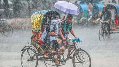 রাজধানীতে স্বস্তির বৃষ্টি image