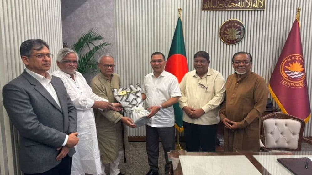 প্রধানমন্ত্রীর সঙ্গে বিএনপির স্থায়ী কমিটির নতুন ৪ সদস্যের সাক্ষাৎ