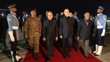 পাকিস্তান ছাড়ল ইরানি প্রতিনিধিদল image