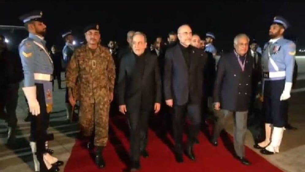 পাকিস্তান ছাড়ল ইরানি প্রতিনিধিদলImage