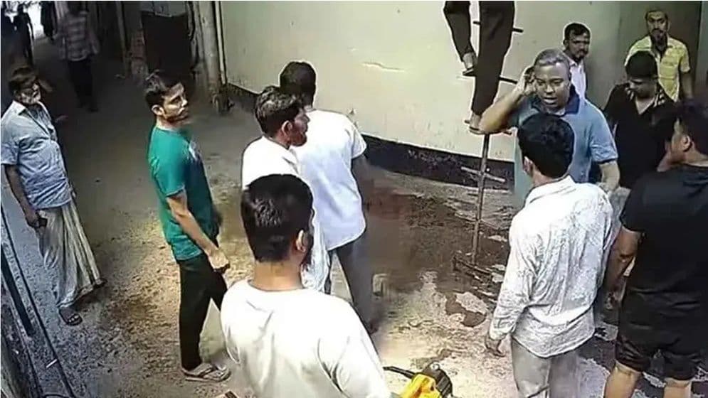 ডা. কামরুলের হাসপাতালে চাঁদা দাবি: মূলহোতা মঈনসহ গ্রেফতার ৭