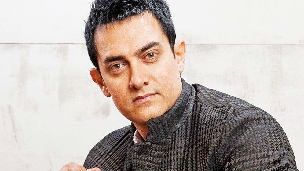 যে সিনেমার ব্যর্থতায় কেঁদেছিলেন আমির খান image