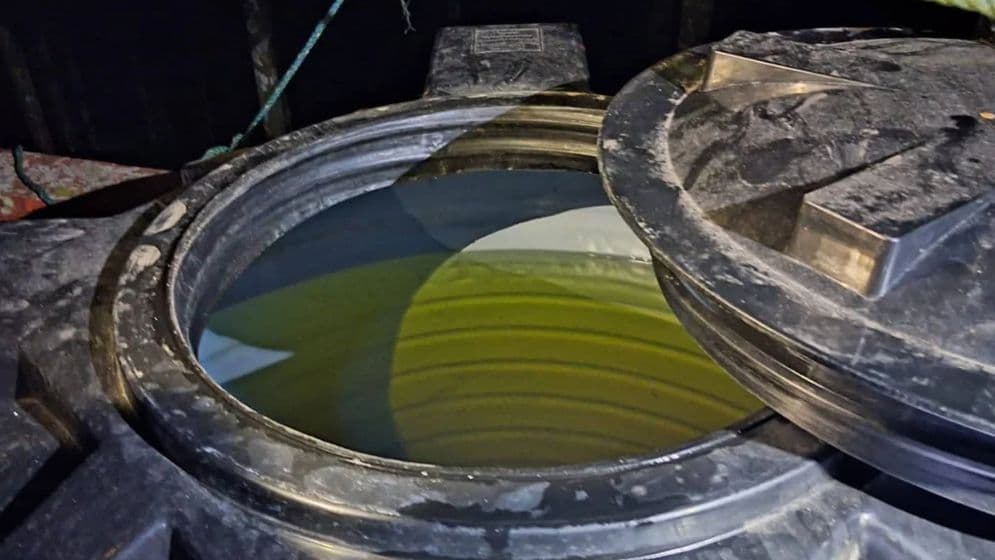 বাড়ির ছাদের পানির ট্যাংকে মিলল ডিজেল