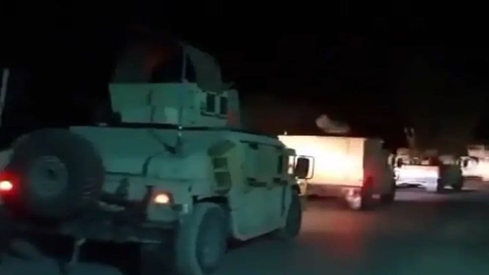 অসংখ্য হত্যা, পাকিস্তানি সেনাদের জীবিত ধরে নিয়ে গেছে আফগান সেনারাImage