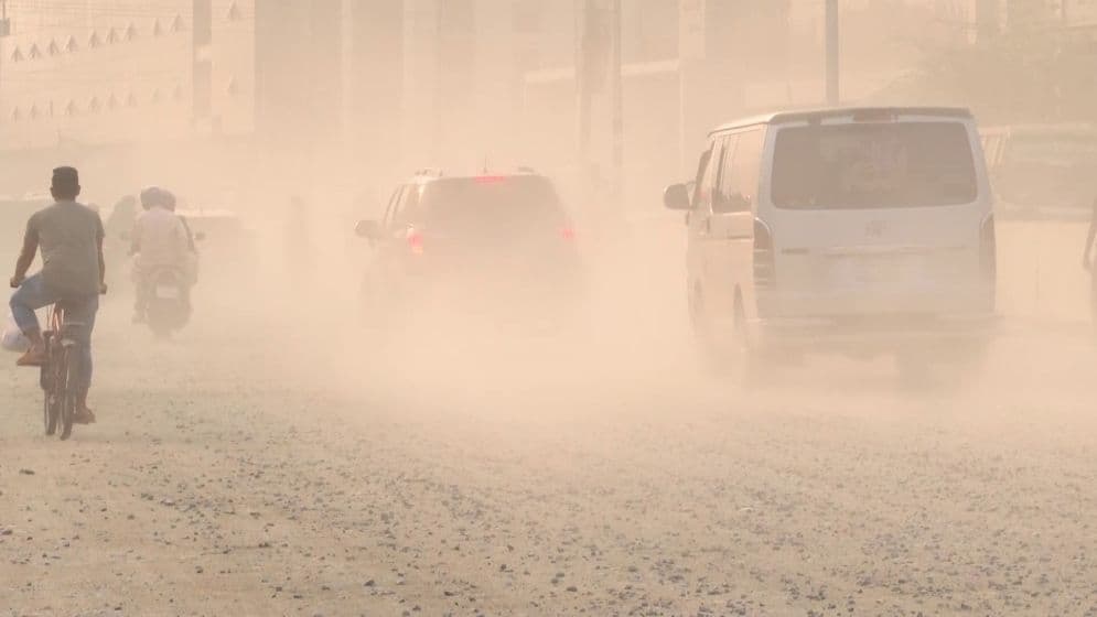 ঢাকার বাতাস ‘খুব অস্বাস্থ্যকর’, দূষণের শীর্ষে বাগদাদ