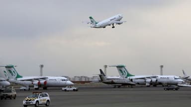 ৬ গুরুত্বপূর্ণ বিমানবন্দর চালু করল ইরান image