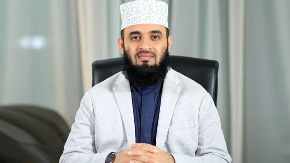 ভিসা বাতিল করে আজহারীকে দেশ ছাড়তে বলল অস্ট্রেলিয়া