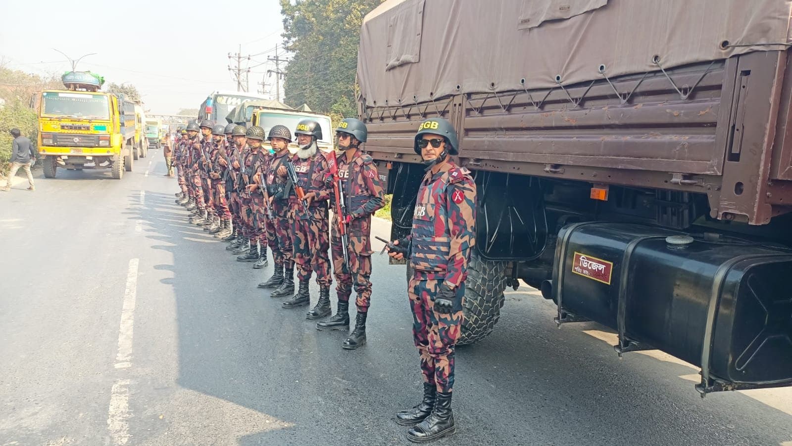 গাজীপুরে ১৪ প্লাটুন বিজিবি মোতায়েন