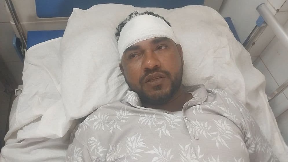 জামায়াত নেতাকে কুপিয়ে জখম image