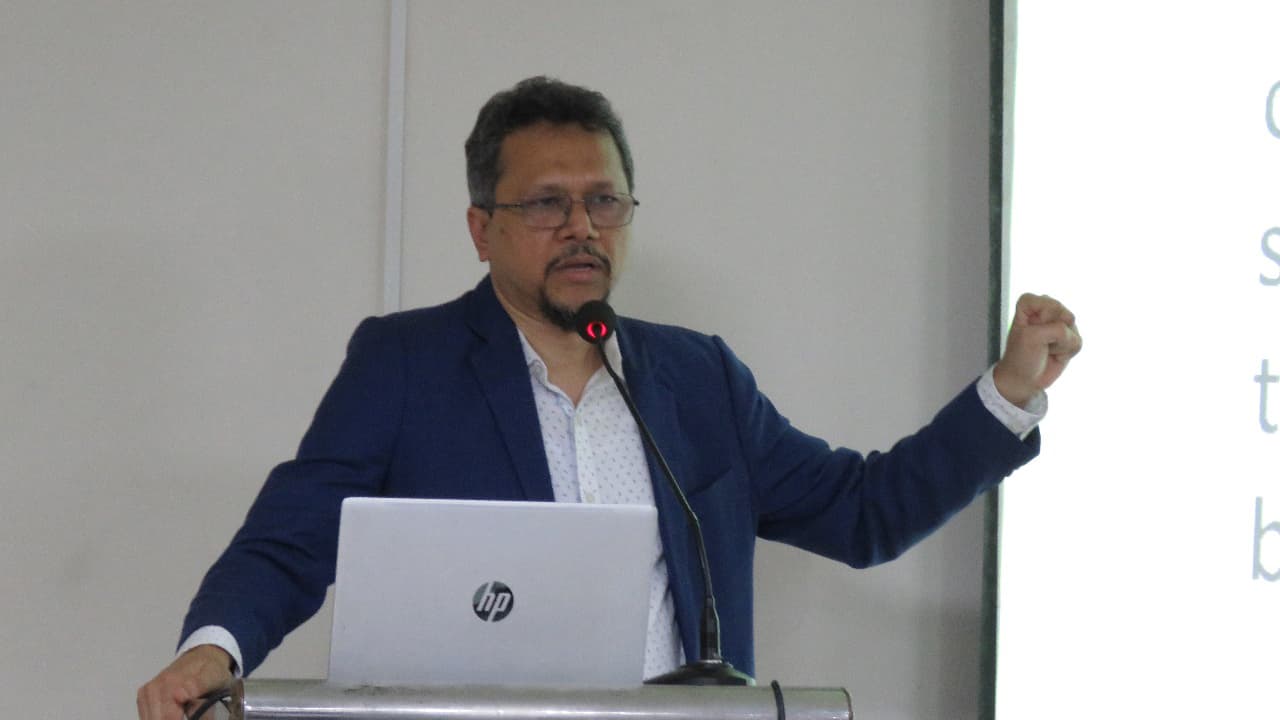 স্কুল থেকেই সিপিআর শেখা বাধ্যতামূলক করার দাবিImage