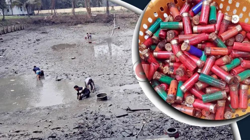 দাগনভূঞা থানার পুকুরে মিলল ২১৯ গুলি