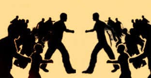 মুক্তাগাছায় দুই এলাকাবাসীর মধ্যে ধাওয়া-পাল্টাধাওয়া, পুলিশসহ আহত ২০