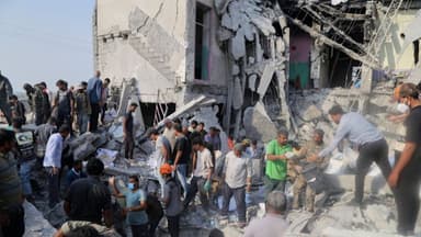 মার্কিন-ইসরাইলি হামলায় ইরানে নিহত ৫৫৫ image