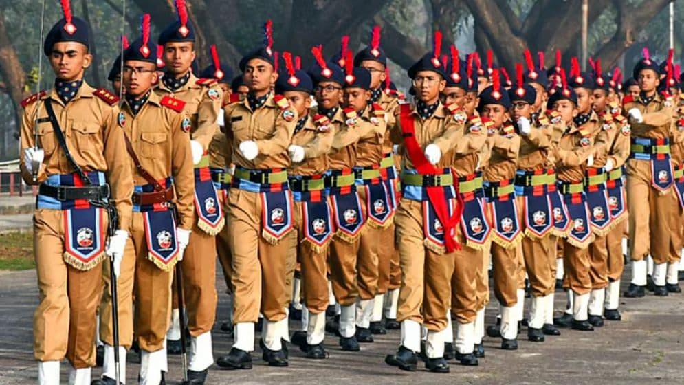 ঢাকা সেনানিবাসের অধীনে চাকরি, পদ ১২৬