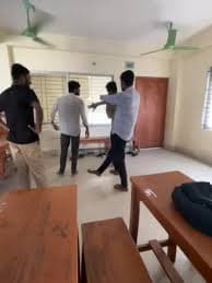 আ.লীগের অফিস খুলে দিলেন ইউপি চেয়ারম্যান, দখলে নিল বিএনপি-ছাত্রদল