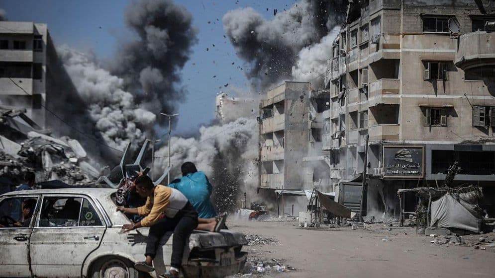গাজায় শরণার্থী শিবিরে ইসরাইলের হামলা, শিশুসহ নিহত ৪
