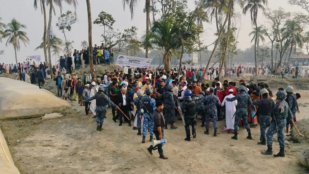 বিএনপি-এনসিপির সংঘর্ষে আহত ১০