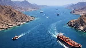 হরমুজ প্রণালি নিয়ন্ত্রণে নিয়ে তেল রপ্তানি বাড়াল ইরান