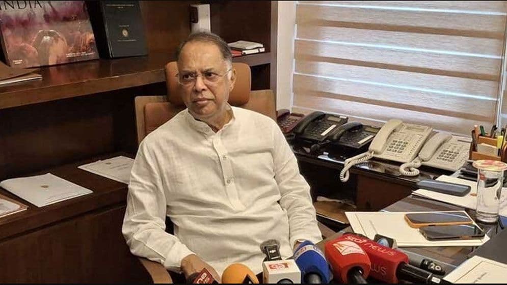 তেলের অভাবে কারও গাড়ি কি বন্ধ হয়ে গেছে? —প্রশ্ন জ্বালানি মন্ত্রীর image