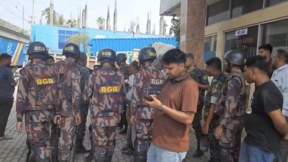 গাজীপুরে জ্বালানি মজুতের দায়ে দুই প্রতিষ্ঠানকে ৯০ হাজার টাকা জরিমানাImage