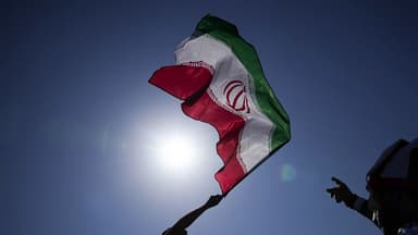 মোসাদের হয়ে গুপ্তচরবৃত্তির দায়ে ২ জনের ফাঁসি দিল ইরান image