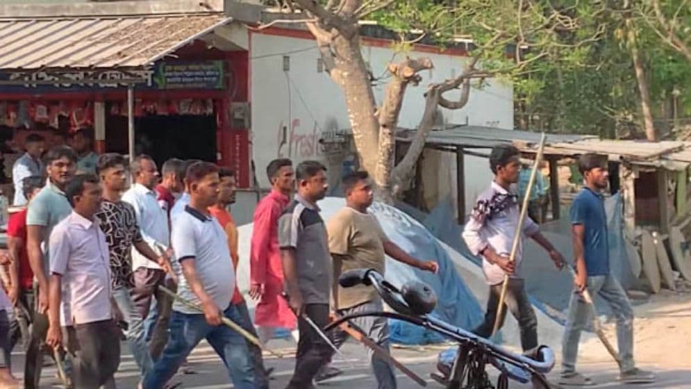 ইফতার মাহফিল নিয়ে বিএনপি-জামায়াতের সংঘর্ষে ১ জনের মৃত্যু