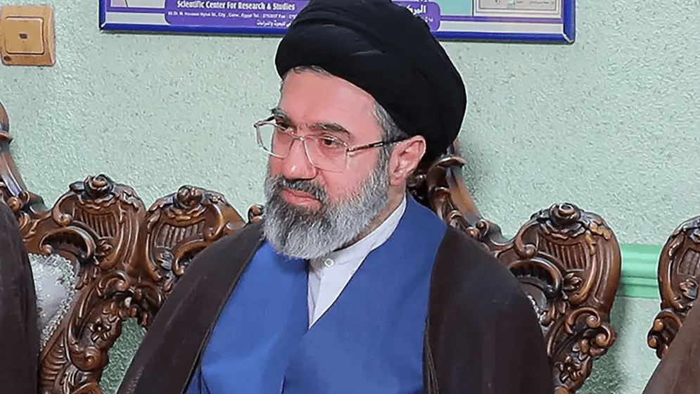 মোজতবা খামেনি কোথায়, দেশ চালাচ্ছেন কীভাবে?Image