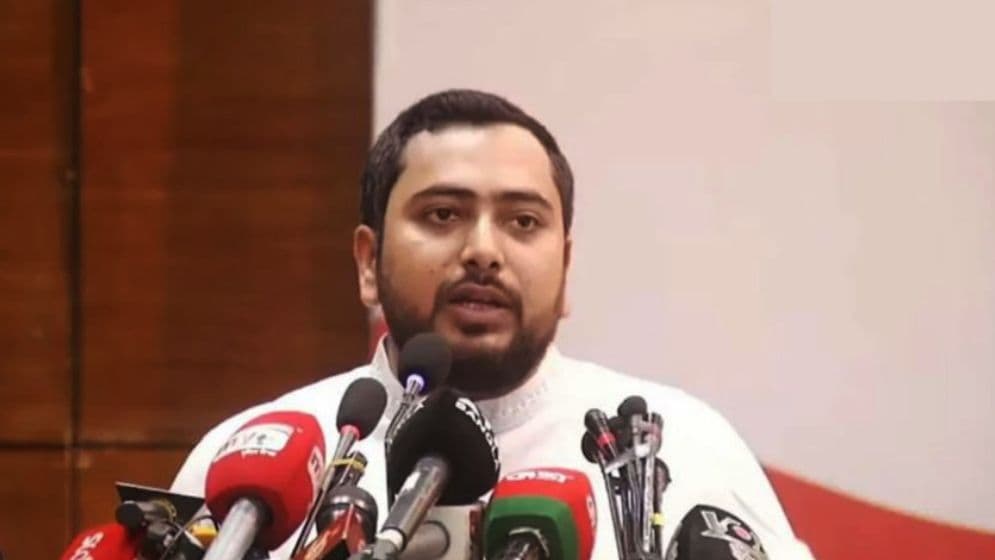 পুরোনো বন্দোবস্তে দেশ, আ.লীগের জায়গায় এসেছে বিএনপি: নাহিদ image