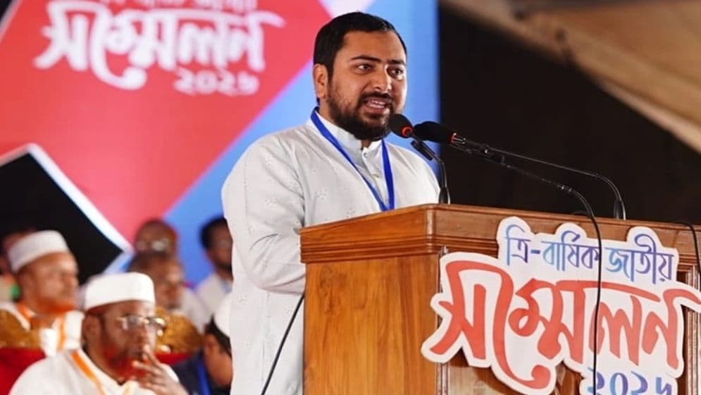 ক্ষমতার স্বাদ পেয়ে জনগণের কথা ভুলে গেছে বিএনপি: নাহিদ ইসলাম image