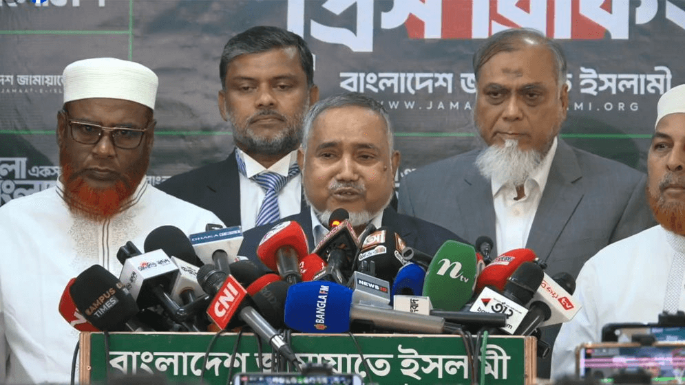 অন্তর্বর্তী সরকারের দুই উপদেষ্টাকে নিয়ে তাহেরের বিস্ফোরক মন্তব্য