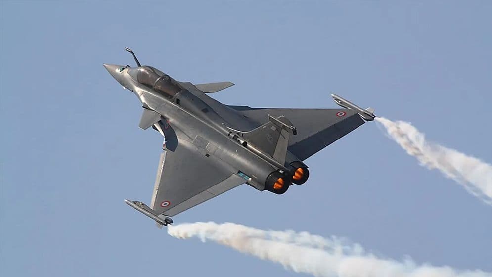 রাফাল যুদ্ধবিমান কেনার অনুমোদন দিল ভারত