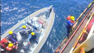আরব সাগর থেকে বাংলাদেশিসহ ১৮ নাবিক উদ্ধার image