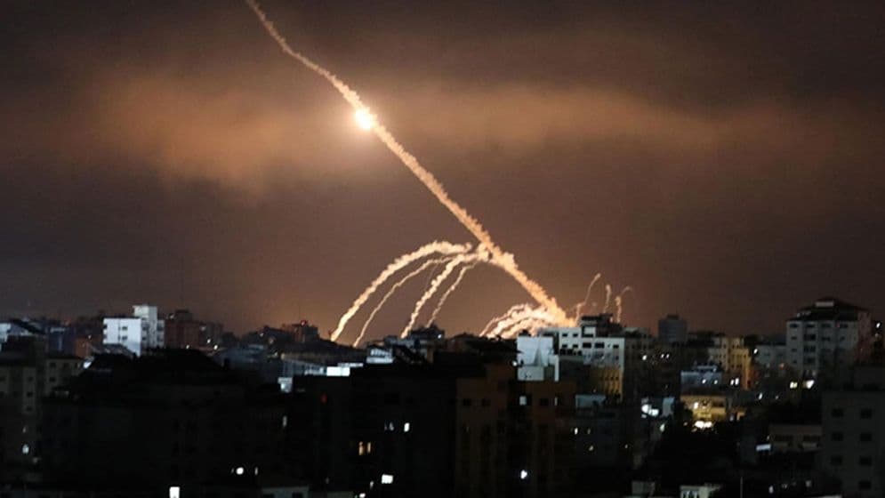 ইসরাইলে ৩০টিরও বেশি রকেট নিক্ষেপ লেবাননের image