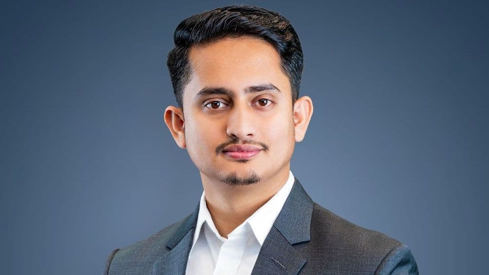 জ্বালানি সিন্ডিকেটের কাছে সরকারের নতি স্বীকার: সারজিস আলম