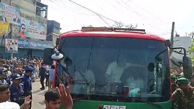 সৈয়দপুরে পৌঁছেছেন প্রধানমন্ত্রী তারেক রহমান image