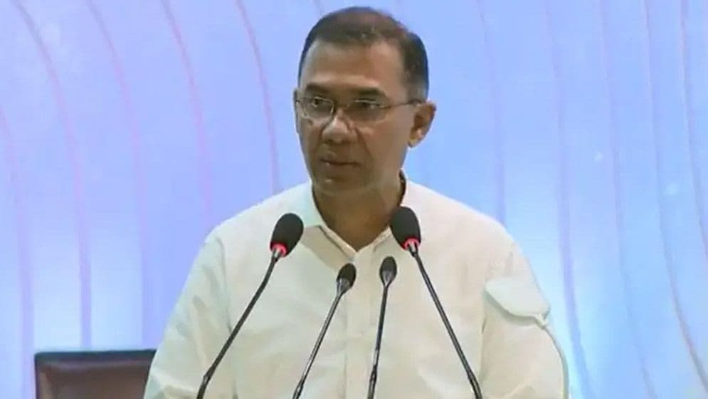 জেলা আইনশৃঙ্খলা কমিটিতে থাকবেন ইমাম পুরোহিত ও যাজকরাImage