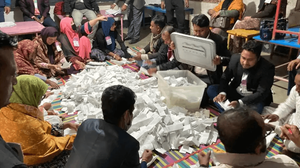 ভোট গণনা শুরু