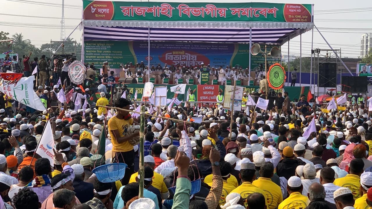 সরকার একটি দলকে ক্ষমতায় আনতে চায়: গোলাম পরওয়ার