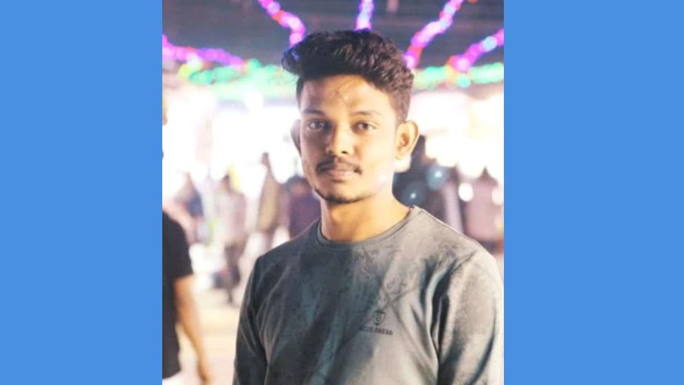 ছাত্রলীগ করায় ছেলেকে ত্যাজ্য করলেন বাবা