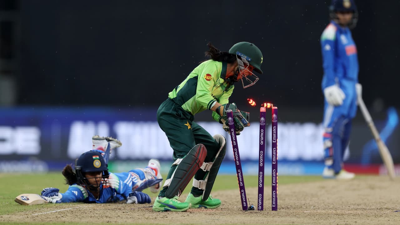 ভারতের বিপক্ষে প্রথমবার এমন নজির গড়ল পাকিস্তানImage