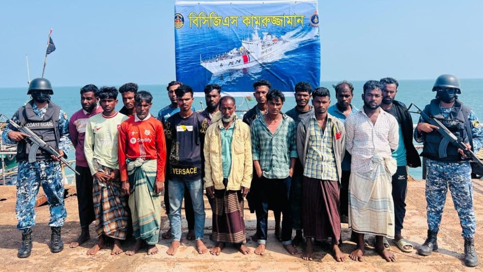 নারী ও শিশুসহ ১৫৩ বন্দি উদ্ধার, ১৫ পাচারকারী আটক