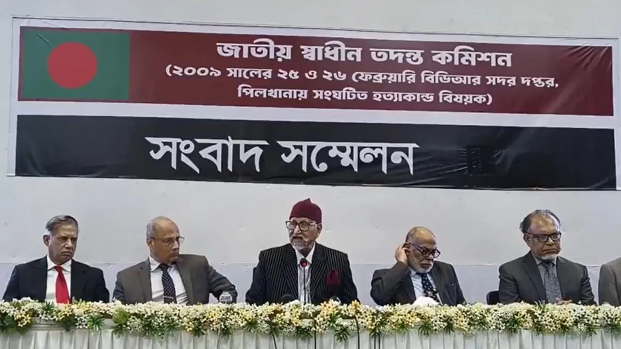 বিডিআর হত্যাকণ্ড ধামাচাপা দিতে জে. তারেক সিদ্দিকের নেতৃত্বে প্যারালাল সেনা কমান্ড